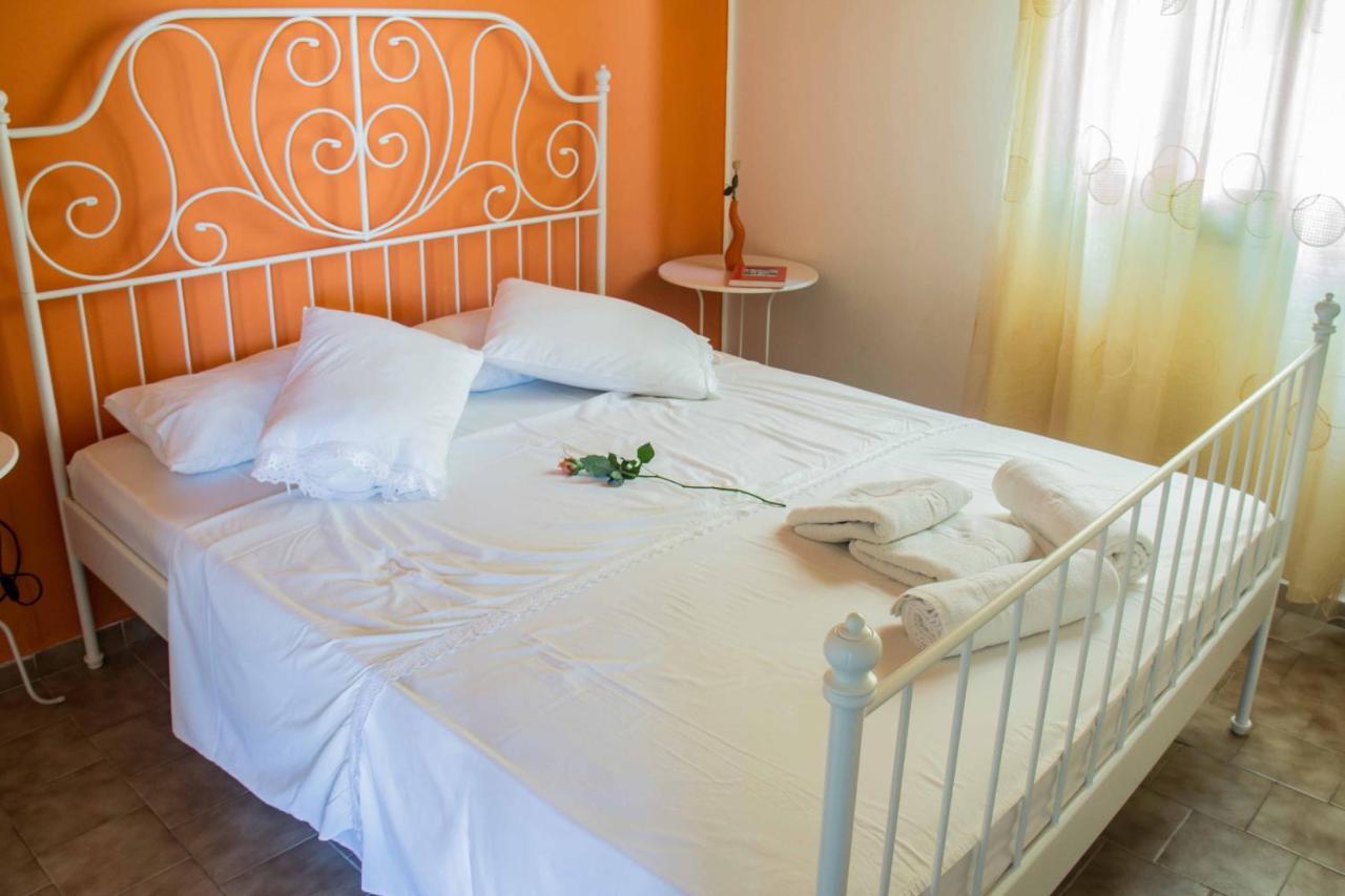 Villa Georgia كاليفيس المظهر الخارجي الصورة