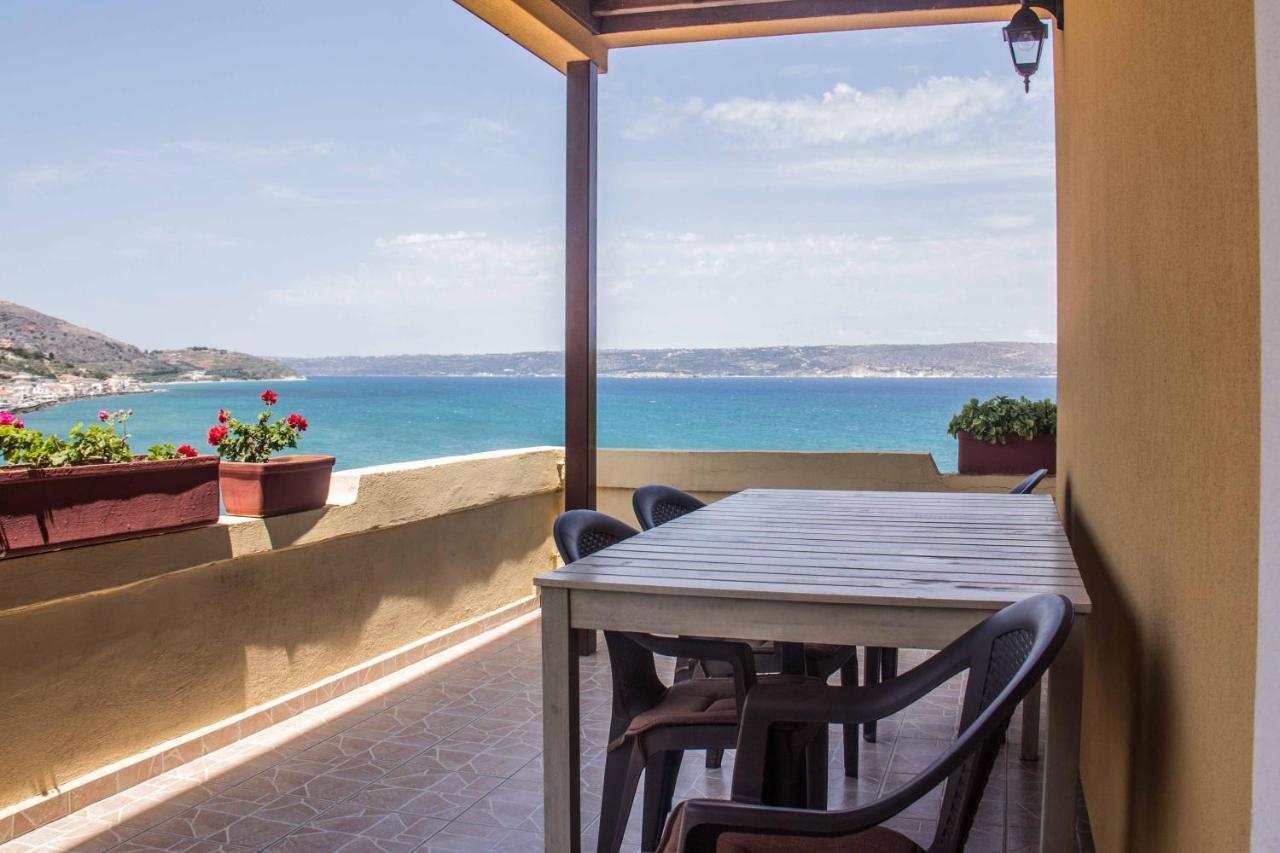 Villa Georgia كاليفيس المظهر الخارجي الصورة