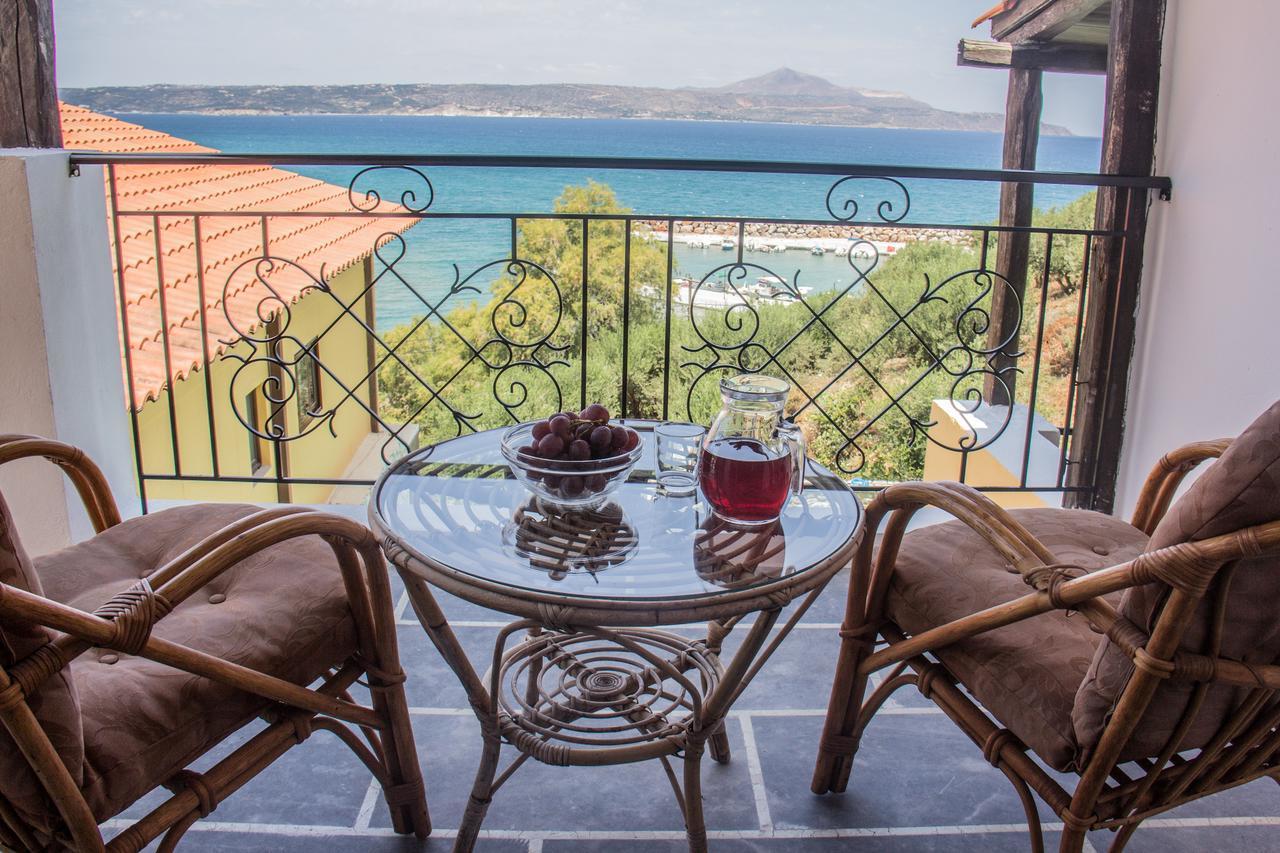 Villa Georgia كاليفيس المظهر الخارجي الصورة